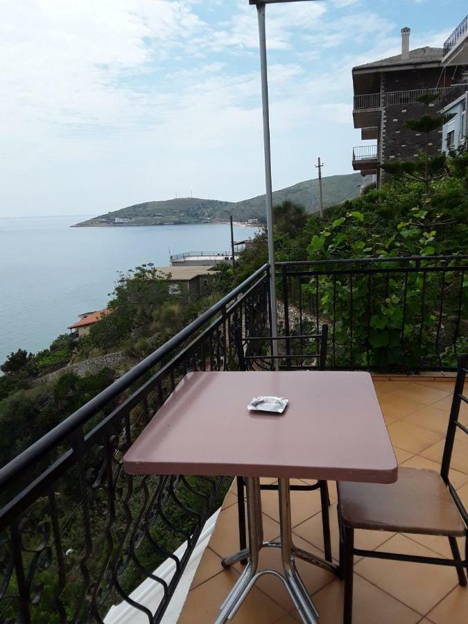 Hotel Odhisea Qeparo Ngoại thất bức ảnh